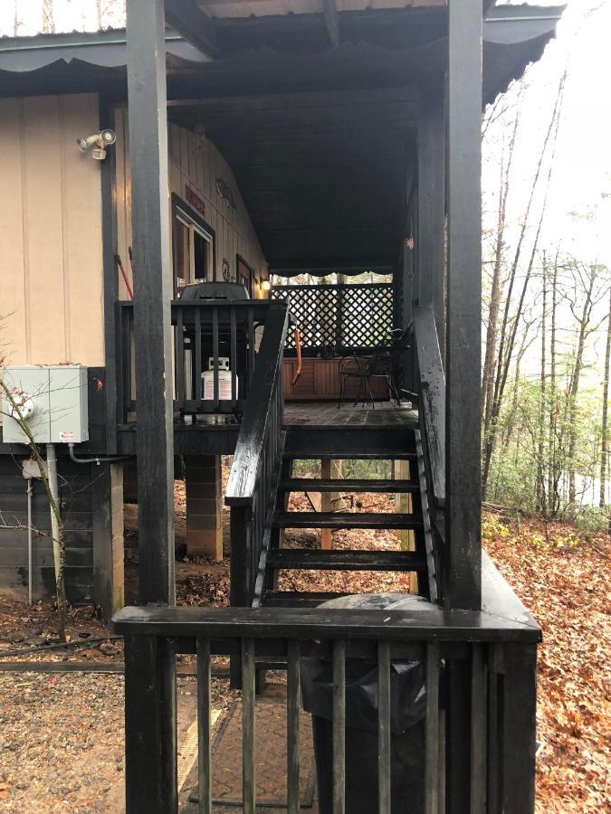 Mountain-Top Cabin Get-Away With Hot Tub And A View Sautee Nacoochee Bagian luar foto