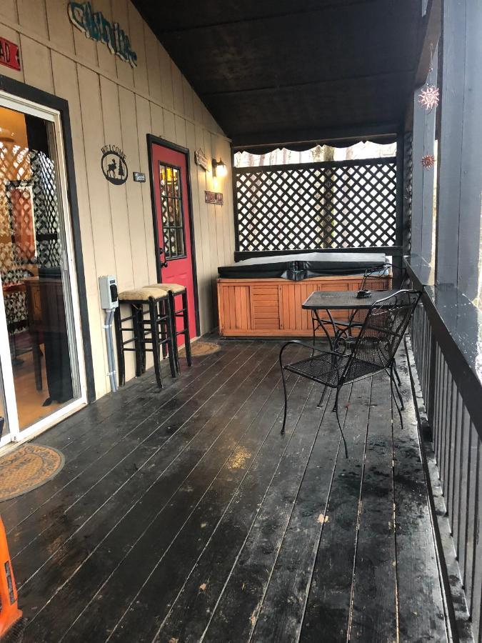 Mountain-Top Cabin Get-Away With Hot Tub And A View Sautee Nacoochee Bagian luar foto